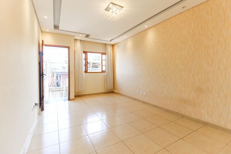 Casa à venda com 200m², 2 quartos e 3 vagasSala
