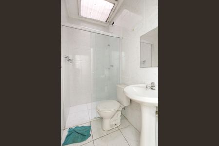 Casa à venda com 200m², 2 quartos e 3 vagasBanheiro Social