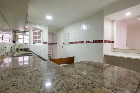 Apartamento para alugar com 100m², 3 quartos e sem vaga Apartamento para alugar com 100m², 3 quartos e sem vagaCozinha