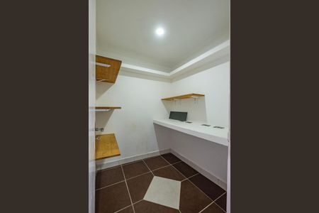 Apartamento para alugar com 100m², 3 quartos e sem vaga Apartamento para alugar com 100m², 3 quartos e sem vagaÁrea de Serviço - Despensa