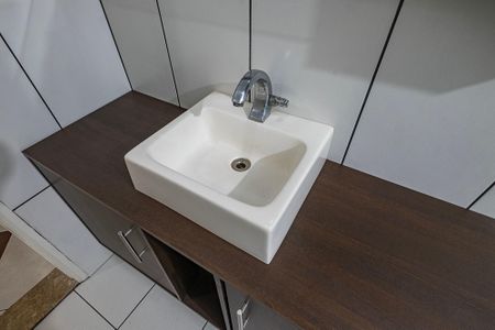 Apartamento para alugar com 100m², 3 quartos e sem vaga Apartamento para alugar com 100m², 3 quartos e sem vagaBanheiro