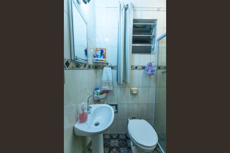 Casa à venda com 250m², 3 quartos e 4 vagasBanheiro da Suíte