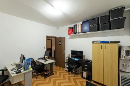 Casa à venda com 250m², 3 quartos e 4 vagasQuarto 2