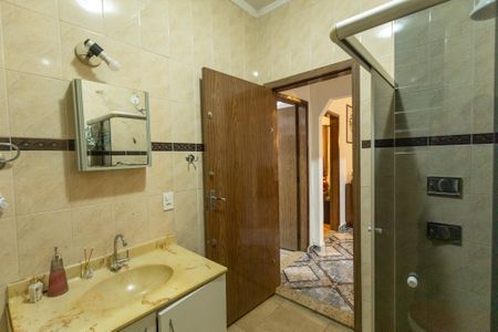 Casa à venda com 250m², 3 quartos e 4 vagasBanheiro Social