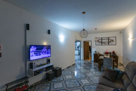 Casa à venda com 250m², 3 quartos e 4 vagasSala