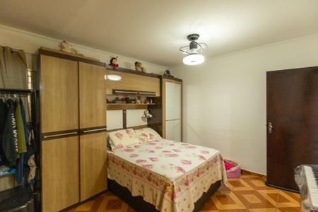 Casa à venda com 250m², 3 quartos e 4 vagasSuíte