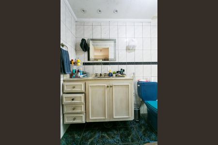 Apartamento à venda com 119m², 3 quartos e 2 vagas Apartamento à venda com 119m², 3 quartos e 2 vagasBanheiro da Suíte