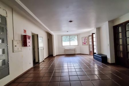 Apartamento à venda com 119m², 3 quartos e 2 vagas Apartamento à venda com 119m², 3 quartos e 2 vagasÁrea comum - Salão de festas