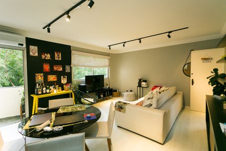 Apartamento à venda com 119m², 3 quartos e 2 vagas Apartamento à venda com 119m², 3 quartos e 2 vagasSala