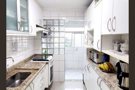 Apartamento à venda com 55m², 2 quartos e 1 vagaCozinha - Armários