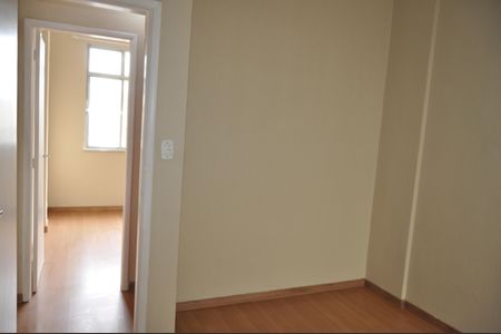 Apartamento para alugar com 55m², 2 quartos e sem vagaQuarto 2