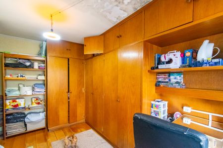 Casa à venda com 130m², 3 quartos e 4 vagasQuarto 2