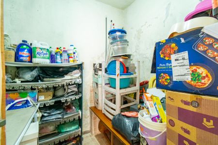 Casa à venda com 130m², 3 quartos e 4 vagasQuarto de Serviço