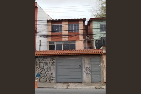 Casa à venda com 130m², 3 quartos e 4 vagasFachada