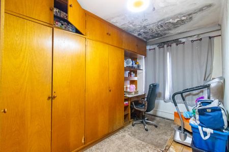 Casa à venda com 130m², 3 quartos e 4 vagasQuarto 2