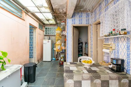 Casa à venda com 130m², 3 quartos e 4 vagasÁrea de Serviço