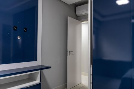 Apartamento à venda com 118m², 4 quartos e 2 vagasQuarto 2