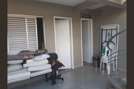 Casa à venda com 3 quartos, 245m² em Centro, Osasco