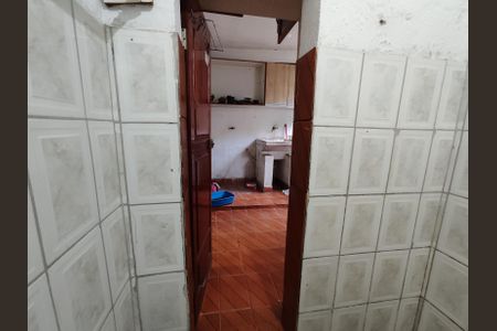 Casa para alugar com 250m², 2 quartos e 1 vaga Casa para alugar com 250m², 2 quartos e 1 vagaBanheiro