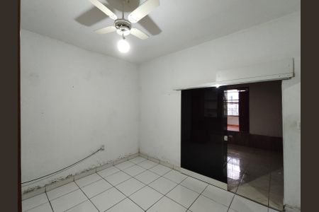 Casa para alugar com 250m², 2 quartos e 1 vaga Casa para alugar com 250m², 2 quartos e 1 vagaQuarto 1