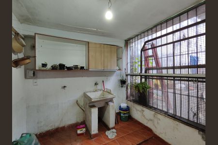 Casa para alugar com 250m², 2 quartos e 1 vaga Casa para alugar com 250m², 2 quartos e 1 vagaÁrea de Serviço