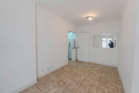 Apartamento à venda com 33m², 1 quarto e 1 vaga Apartamento à venda com 33m², 1 quarto e 1 vagaSala
