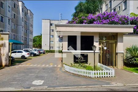 Apartamento para alugar com 49m², 2 quartos e 1 vaga Apartamento para alugar com 49m², 2 quartos e 1 vagaFachada