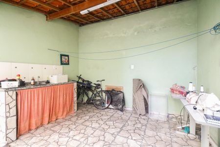 Casa à venda com 113m², 3 quartos e 2 vagas Casa à venda com 113m², 3 quartos e 2 vagasQuintal