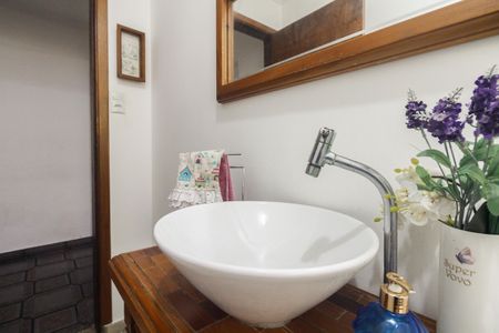 Casa à venda com 113m², 3 quartos e 2 vagas Casa à venda com 113m², 3 quartos e 2 vagasLavabo