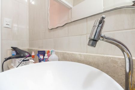 Casa à venda com 113m², 3 quartos e 2 vagas Casa à venda com 113m², 3 quartos e 2 vagasBanheiro