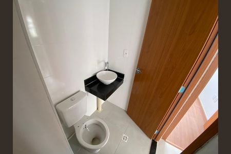 Apartamento à venda com 38m², 2 quartos e sem vagaBanheiro