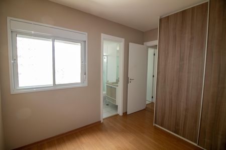 Apartamento para alugar com 160m², 4 quartos e 2 vagas Apartamento para alugar com 160m², 4 quartos e 2 vagas Suíte 1