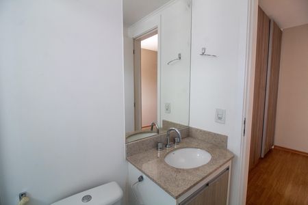 Apartamento para alugar com 160m², 4 quartos e 2 vagas Apartamento para alugar com 160m², 4 quartos e 2 vagasBanheiro da Suíte 1