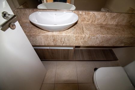Apartamento para alugar com 160m², 4 quartos e 2 vagas Apartamento para alugar com 160m², 4 quartos e 2 vagasLavabo