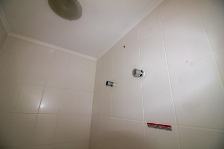Apartamento para alugar com 160m², 4 quartos e 2 vagas Apartamento para alugar com 160m², 4 quartos e 2 vagasBanheiro de Serviço
