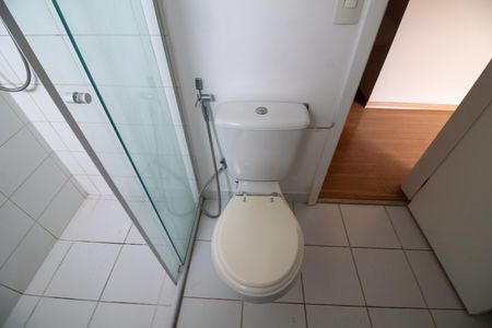 Apartamento para alugar com 160m², 4 quartos e 2 vagas Apartamento para alugar com 160m², 4 quartos e 2 vagasBanheiro da Suíte 2