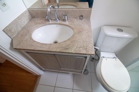 Apartamento para alugar com 160m², 4 quartos e 2 vagas Apartamento para alugar com 160m², 4 quartos e 2 vagasBanheiro Social