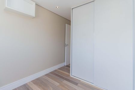 Apartamento à venda com 71m², 3 quartos e 2 vagas Apartamento à venda com 71m², 3 quartos e 2 vagasQuarto 2