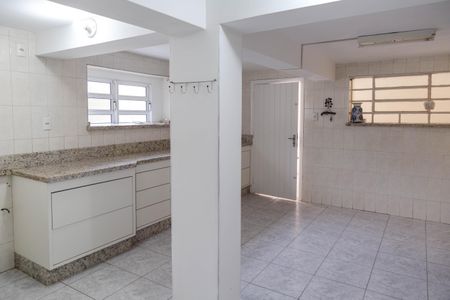 Casa à venda com 187m², 4 quartos e 2 vagasCozinha
