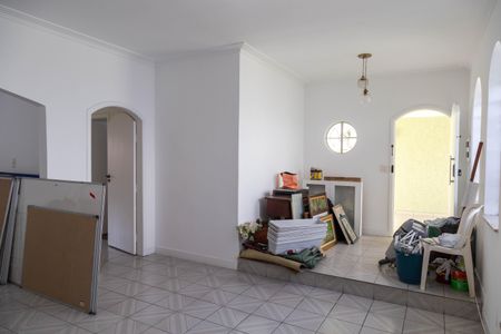 Casa à venda com 187m², 4 quartos e 2 vagasSala