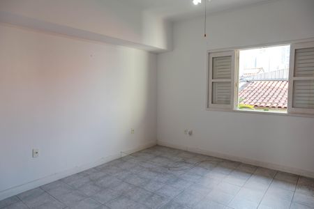 Casa à venda com 187m², 4 quartos e 2 vagasQuarto 2