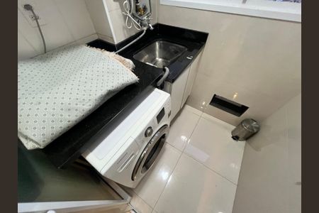Apartamento à venda com 45m², 2 quartos e 1 vagaÁrea de Serviço