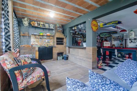 Casa à venda com 66m², 3 quartos e 1 vagaÁrea comum