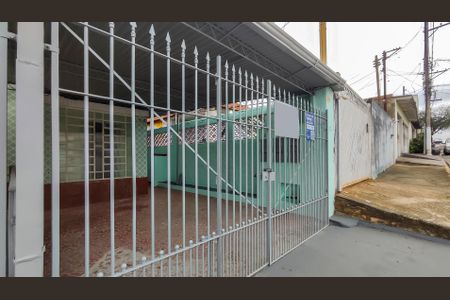 Casa para alugar com 110m², 3 quartos e 2 vagas Casa para alugar com 110m², 3 quartos e 2 vagasFachada