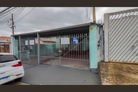 Casa para alugar com 110m², 3 quartos e 2 vagas Casa para alugar com 110m², 3 quartos e 2 vagasFachada