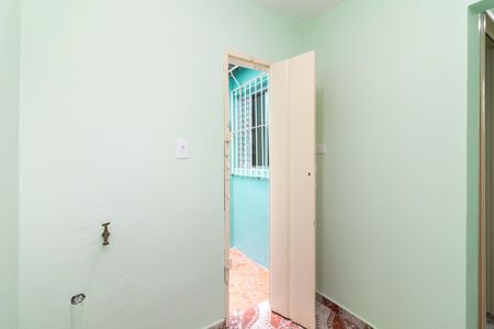 Casa para alugar com 70m², 1 quarto e 1 vaga Casa para alugar com 70m², 1 quarto e 1 vagaLavanderia
