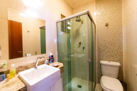 Casa à venda com 883m², 8 quartos e 6 vagasBanheiro da Suíte