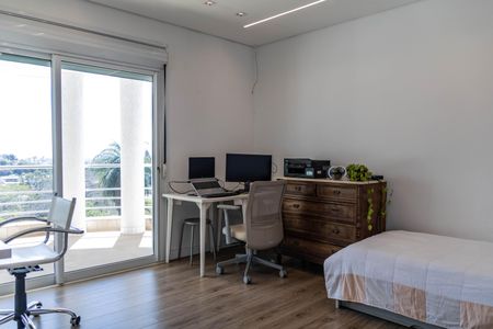 Casa à venda com 700m², 4 quartos e 6 vagas Casa à venda com 700m², 4 quartos e 6 vagasSuíte 2