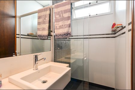 Casa à venda com 700m², 4 quartos e 6 vagas