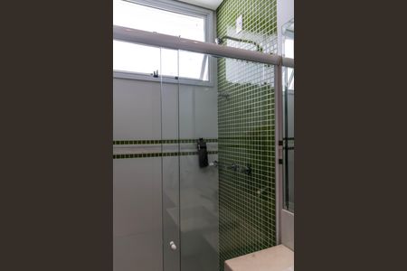 Casa à venda com 700m², 4 quartos e 6 vagas Casa à venda com 700m², 4 quartos e 6 vagasBanheiro da Suíte 3